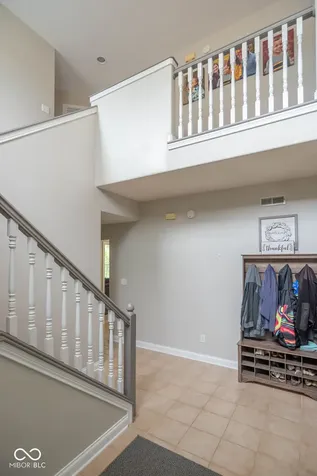 715 Hohlier Lane Avon IN 46123