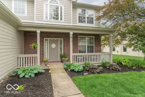 715 Hohlier Lane Avon IN 46123