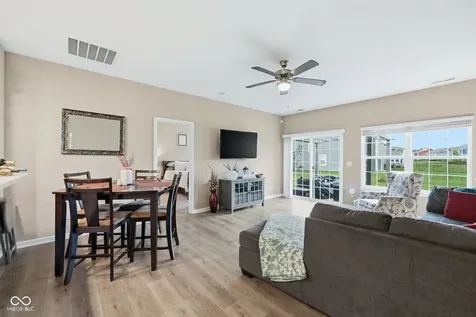 6617 Laredo Drive Mccordsville IN 46055