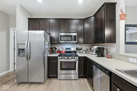 6617 Laredo Drive Mccordsville IN 46055