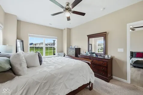 6617 Laredo Drive Mccordsville IN 46055