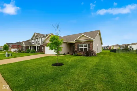 6617 Laredo Drive Mccordsville IN 46055