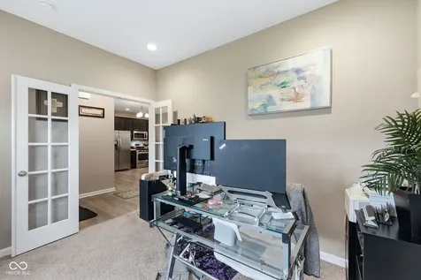 6617 Laredo Drive Mccordsville IN 46055