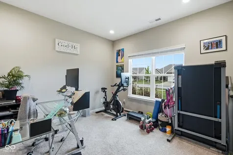 6617 Laredo Drive Mccordsville IN 46055