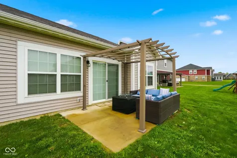 6617 Laredo Drive Mccordsville IN 46055