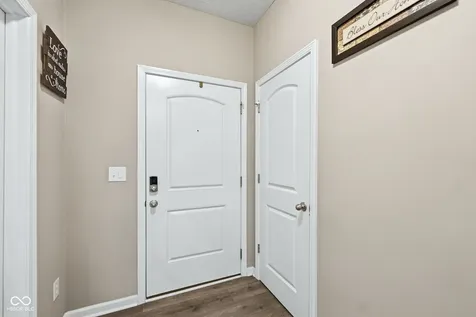6617 Laredo Drive Mccordsville IN 46055