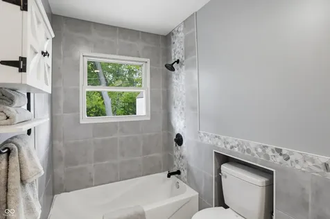2932 S Parker Avenue Indianapolis IN 46203