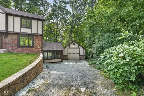 7209 Kingswood Circle Indianapolis IN 46256