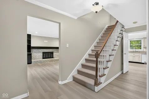 7209 Kingswood Circle Indianapolis IN 46256