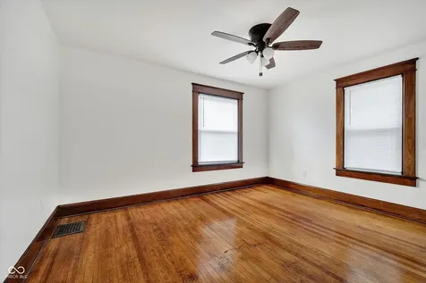 1622 English Avenue Indianapolis IN 46201