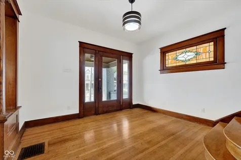 1622 English Avenue Indianapolis IN 46201