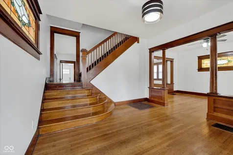 1622 English Avenue Indianapolis IN 46201