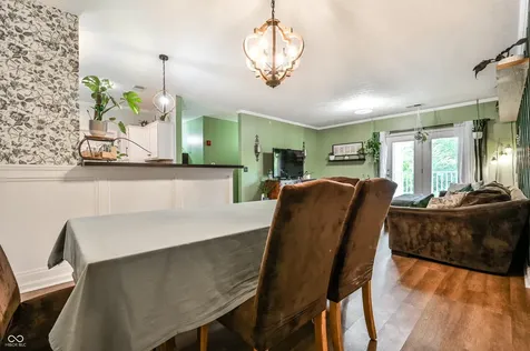 5019 Amber Creek Place Indianapolis IN 46237