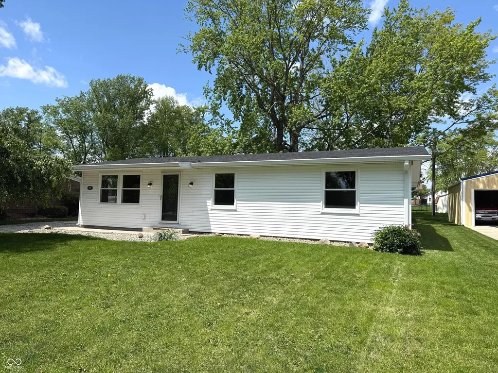 806 E Hall Street Greentown IN 46936