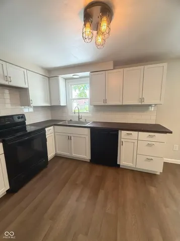 806 E Hall Street Greentown IN 46936