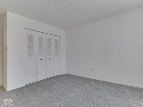 2705 Country Estates Drive Indianapolis IN 46227