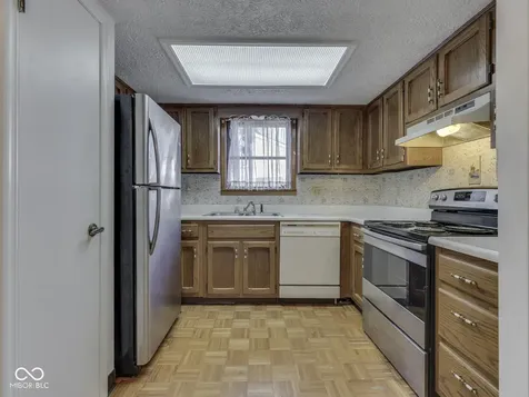 2705 Country Estates Drive Indianapolis IN 46227