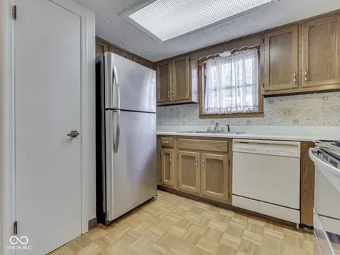 2705 Country Estates Drive Indianapolis IN 46227