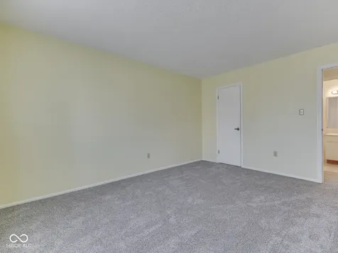 2705 Country Estates Drive Indianapolis IN 46227