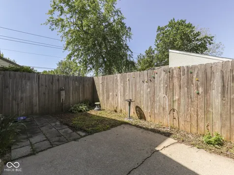 2705 Country Estates Drive Indianapolis IN 46227