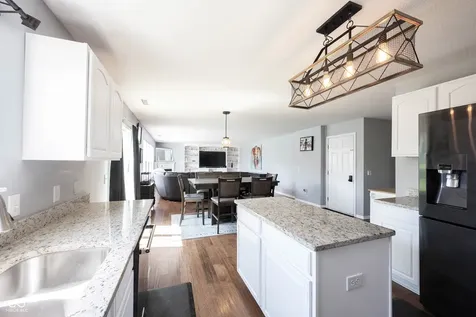 2385 S Moeller Circle New Palestine IN 46163