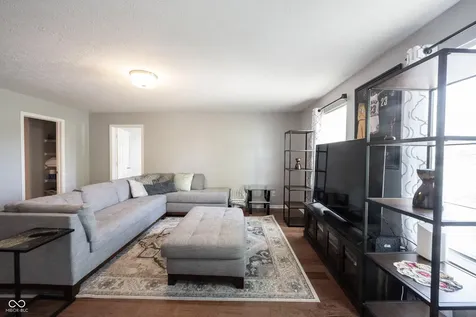 2385 S Moeller Circle New Palestine IN 46163