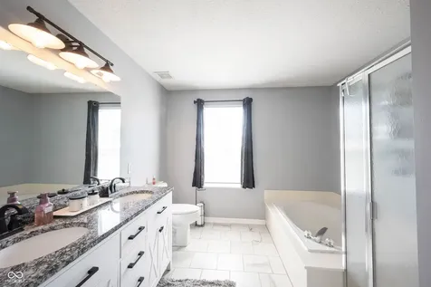 2385 S Moeller Circle New Palestine IN 46163