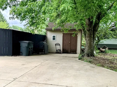 3052 W Burning Tree Road Crawfordsville IN 47933