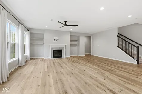 6870 Hidden Meadow Pass Mccordsville IN 46055