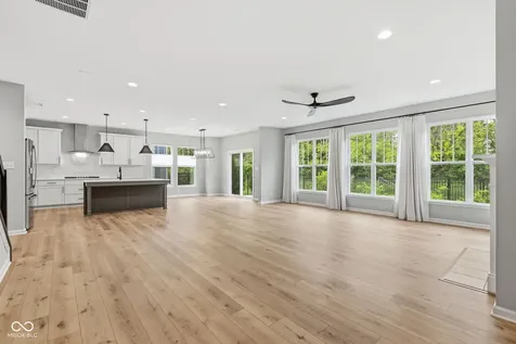 6870 Hidden Meadow Pass Mccordsville IN 46055