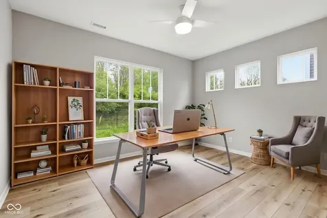 6870 Hidden Meadow Pass Mccordsville IN 46055