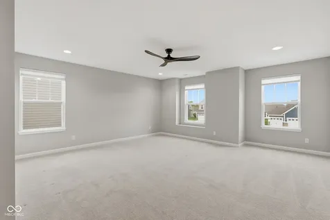 6870 Hidden Meadow Pass Mccordsville IN 46055