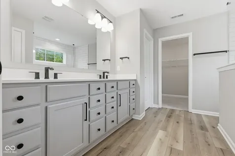 6870 Hidden Meadow Pass Mccordsville IN 46055