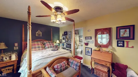 391 S Baldwin Street Bargersville IN 46106