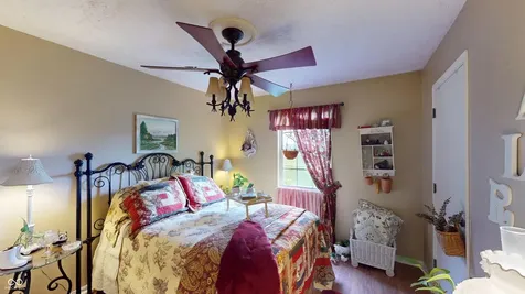 391 S Baldwin Street Bargersville IN 46106