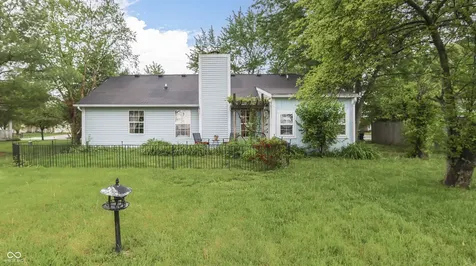 391 S Baldwin Street Bargersville IN 46106