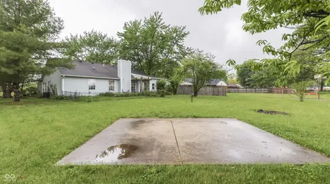 391 S Baldwin Street Bargersville IN 46106