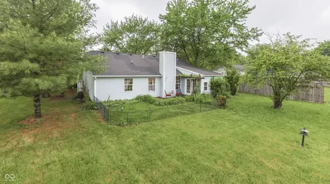 391 S Baldwin Street Bargersville IN 46106