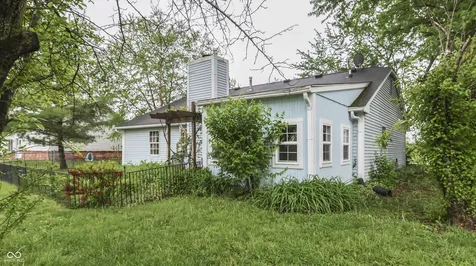 391 S Baldwin Street Bargersville IN 46106