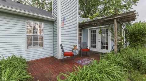 391 S Baldwin Street Bargersville IN 46106
