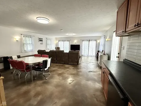 6419 Woodwind Drive Indianapolis IN 46217