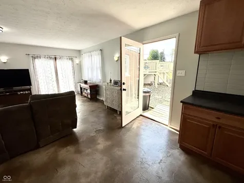 6419 Woodwind Drive Indianapolis IN 46217