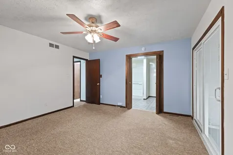 6616 S Lawndale Avenue Indianapolis IN 46221