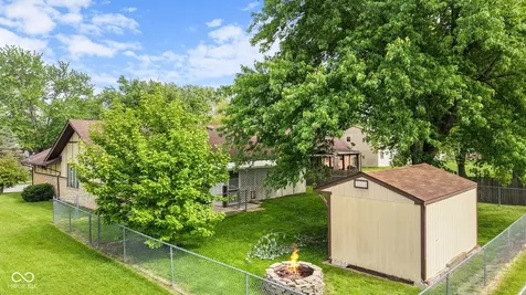 6616 S Lawndale Avenue Indianapolis IN 46221