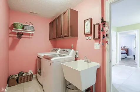 5517 Blairwood Drive Indianapolis IN 46237