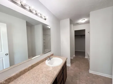 939 Olmsted Court Shelbyville IN 46176