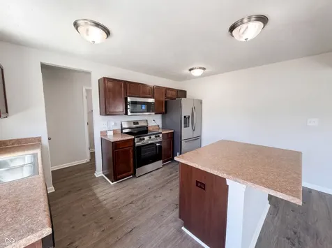 939 Olmsted Court Shelbyville IN 46176