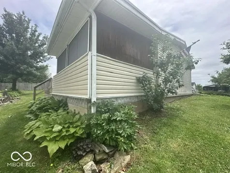 506 Pilgrim Way Salem IN 47167
