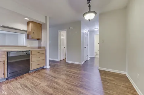 1136 Paradise Way N Greenwood IN 46143