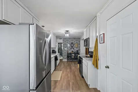 421 Brewer Drive Greenwood IN 46142